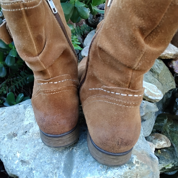 Earth Suede Ankle Boots